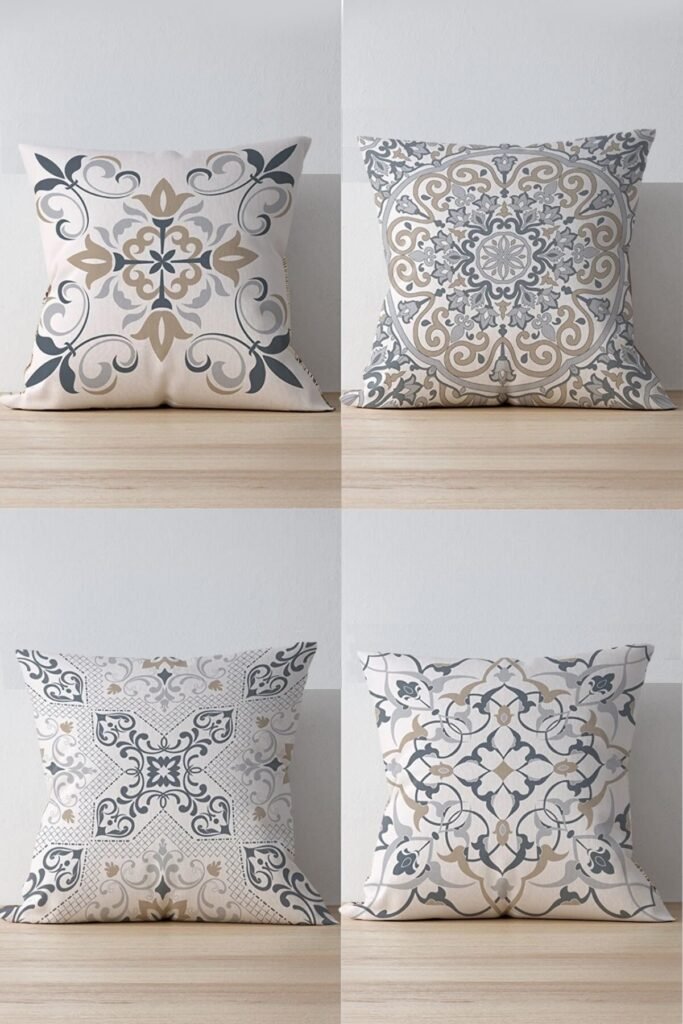 4 pièces au motif ORIENTAL