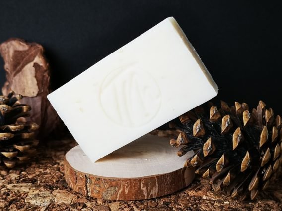 Savon au Lait de Chèvre et Huile de Noisettes – Image 3