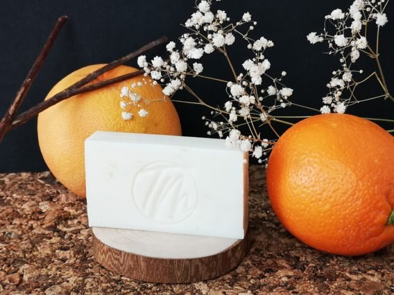 Savon Naturel aux Graines de Sésame et Parfum Agrumes